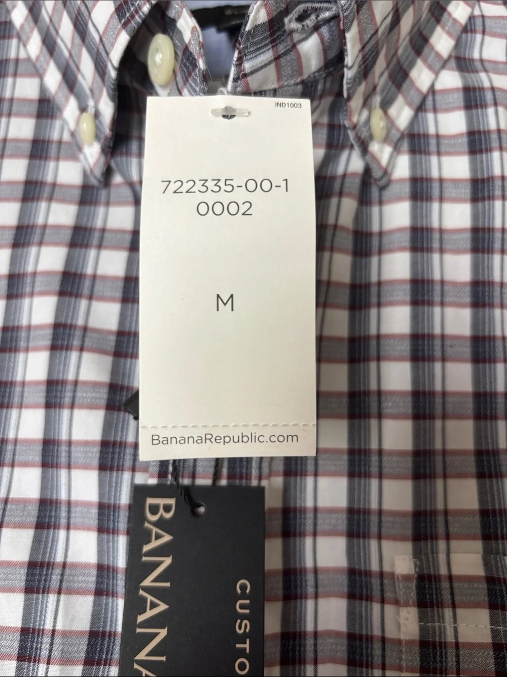 Banana Republic Men’s Slim Fit Black and Red Plaid Front Pocket Button-Up Shirt